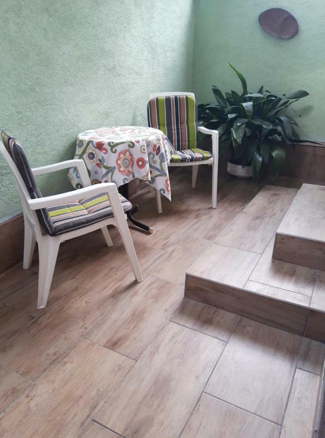 Agave Apartman ヴァレンツァ エクステリア 写真